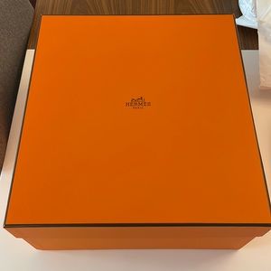 Hermes Box